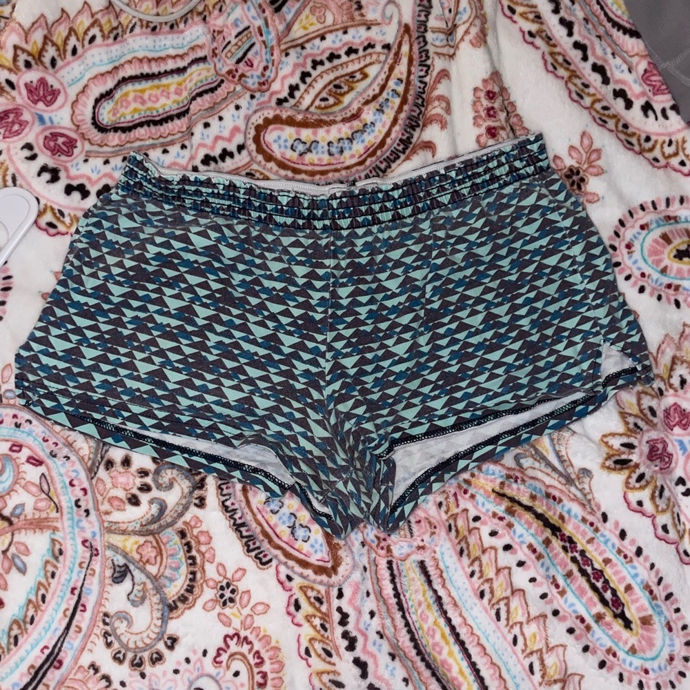 SOFFE low rise mini shorts